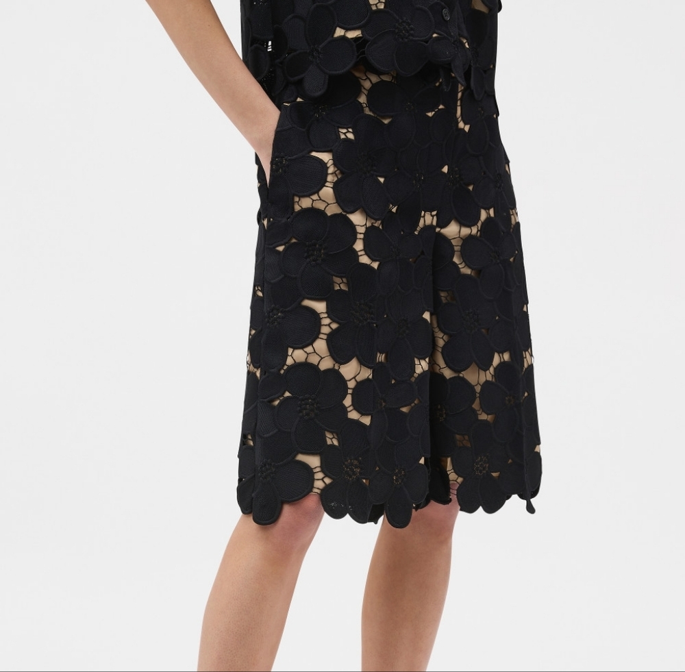 Oroton Poppy Lace Short View 2